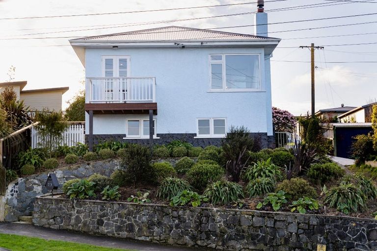 Photo of property in 70 Aberdeen Road, Saint Clair, Dunedin, 9012