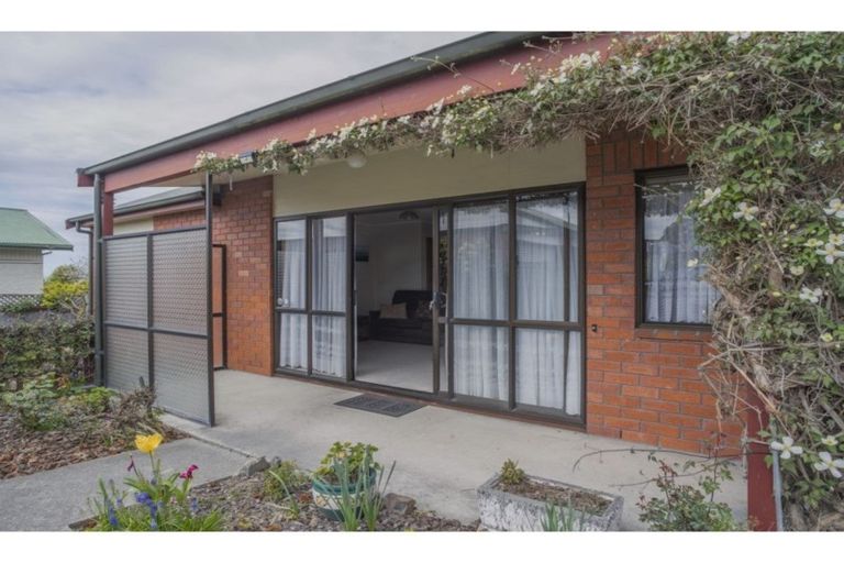 Photo of property in 322b Church Street, West End, Timaru, 7910