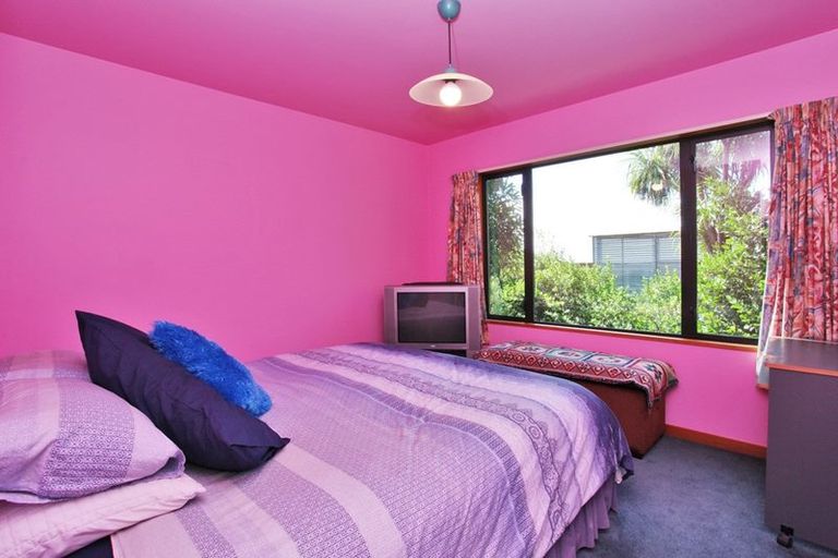 Photo of property in 33 Harry Ell Drive, Cashmere, Christchurch, 8022