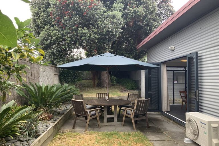 Photo of property in 72b Oceanbeach Road, Mount Maunganui, 3116