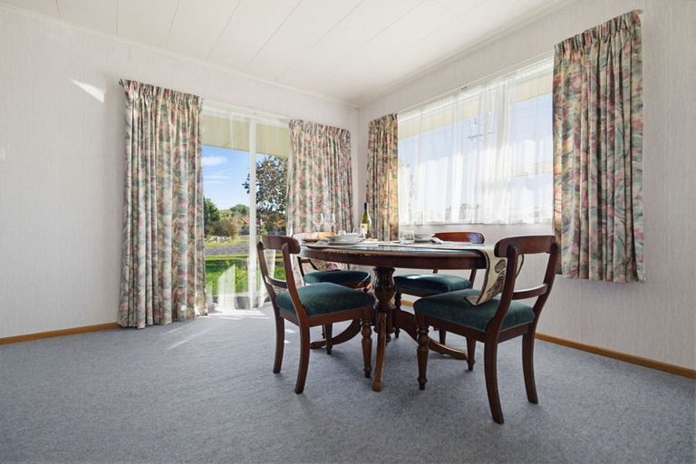 Photo of property in 22 Howden Road, Fairfield, Hamilton, 3214