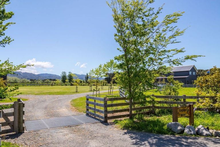 Photo of property in 50 Flax Cutter Lane, Woodside, Greytown, 5794