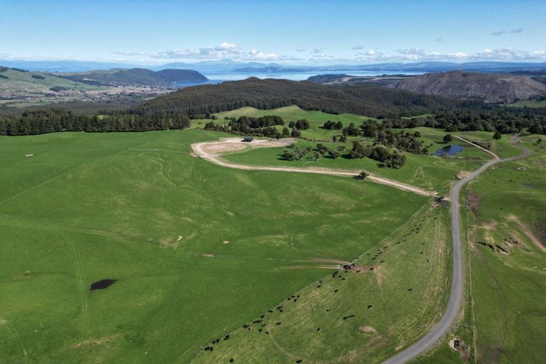 Photo of property in 1551 Poihipi Road, Oruanui, 3377