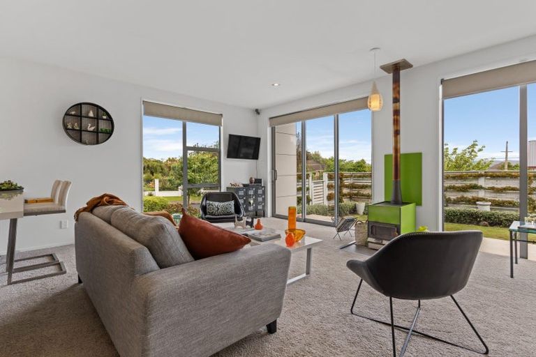 Photo of property in 1 Heathfield Drive, Mosgiel, 9024