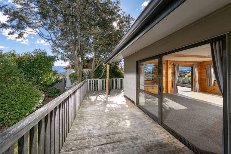 Photo of property in 4 Kings Drive, Wanaka, 9305