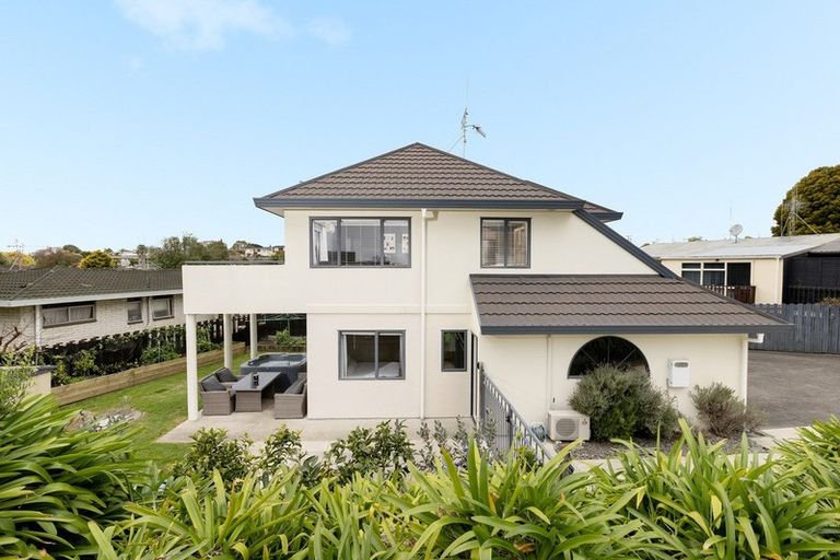 Photo of property in 48 Pine Avenue, Otumoetai, Tauranga, 3110