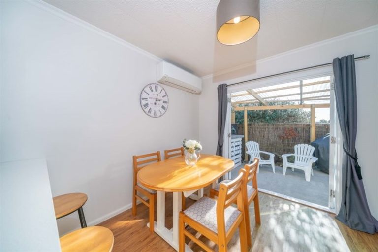 Photo of property in 63 Victors Road, Hoon Hay, Christchurch, 8025