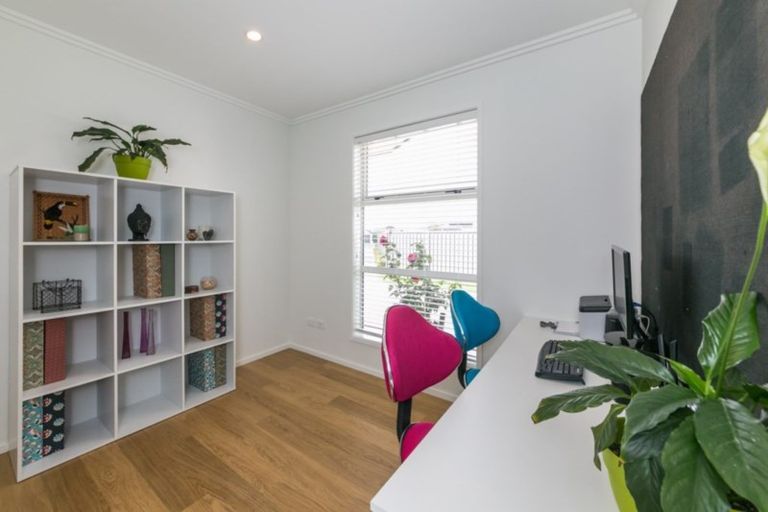 Photo of property in 29 Greenlea Place, Frimley, Hastings, 4120