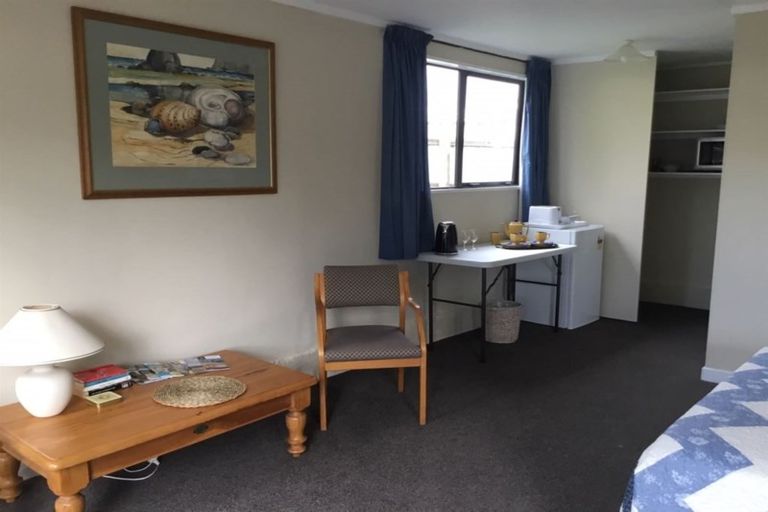 Photo of property in 24 Rata Street, Wanaka, 9305