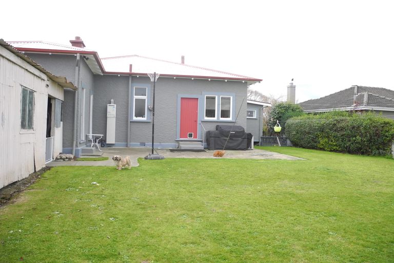 Photo of property in 51 Rhodes Street, Waimate, 7924