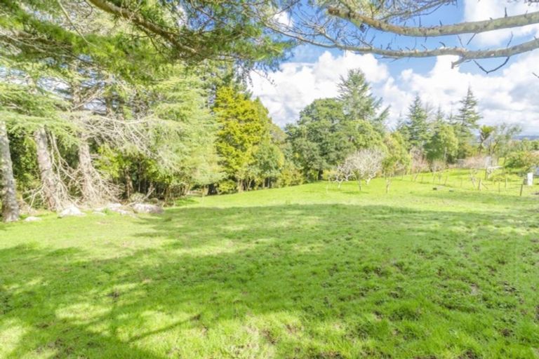 Photo of property in 46 Harry Dreadon Road, Opaheke, Papakura, 2584