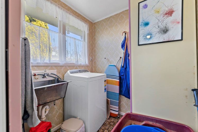 Photo of property in 22 Thompson Street, Tokoroa, 3420