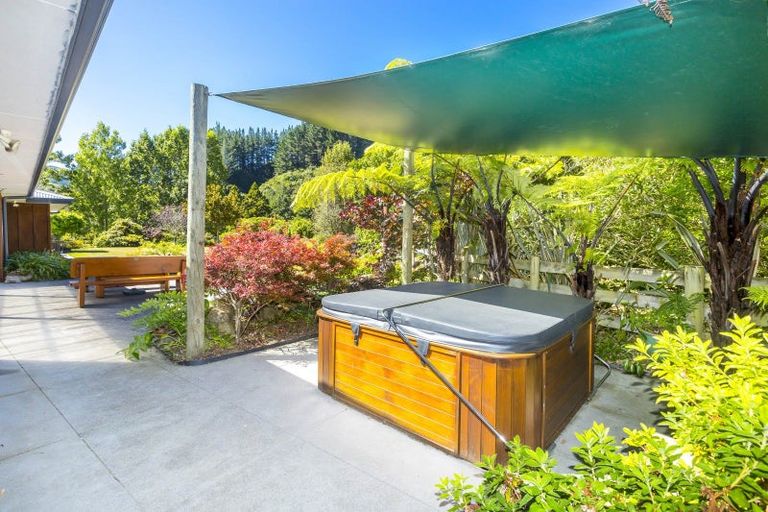 Photo of property in 182 Karapoti Road, Craigs Flat, Upper Hutt, 5372