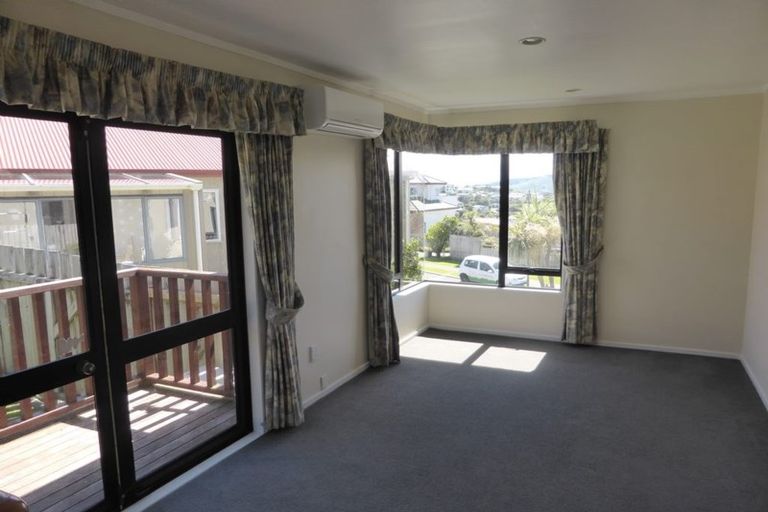 Photo of property in 8 Tolhurst Street, Johnsonville, Wellington, 6037