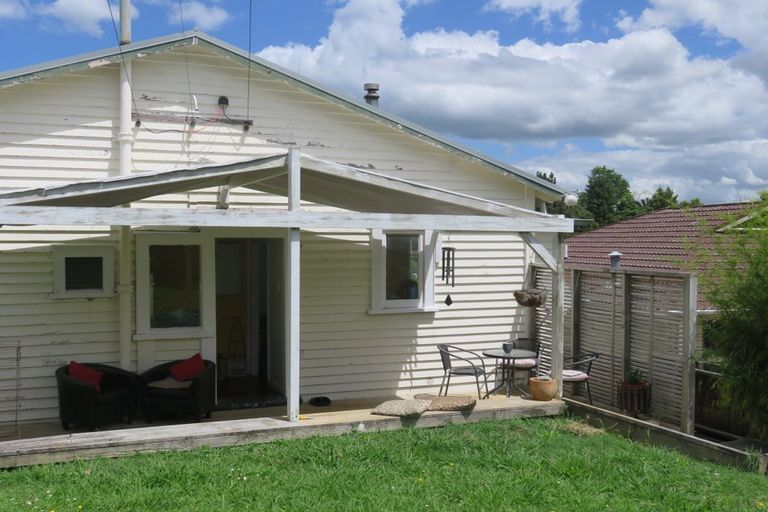 Photo of property in 16 Nahum Street, Paeroa, 3600
