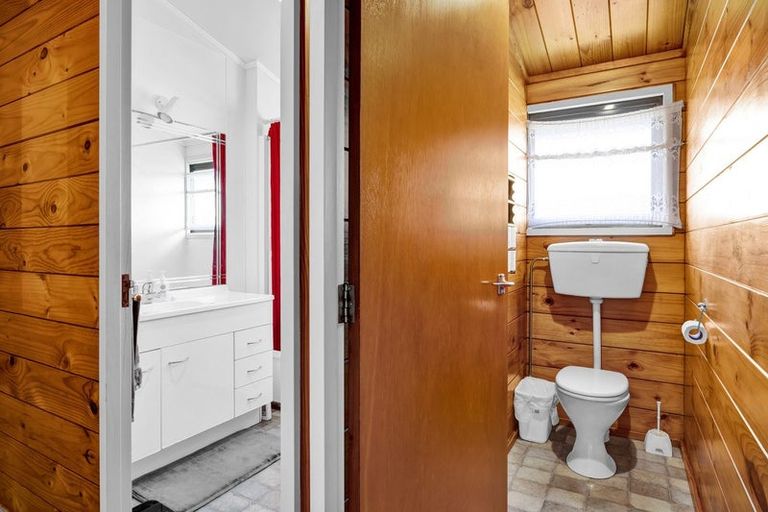 Photo of property in 46 Murray Avenue, Hawera, 4610