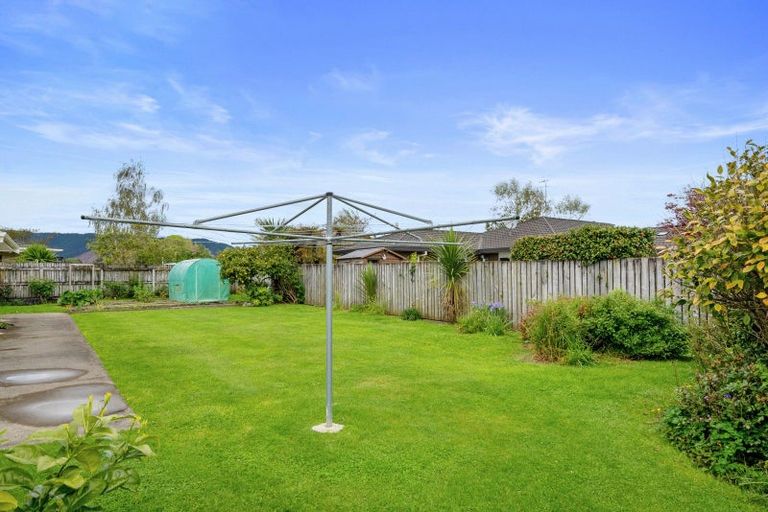 Photo of property in 16 Wright Grove, Levin, 5510