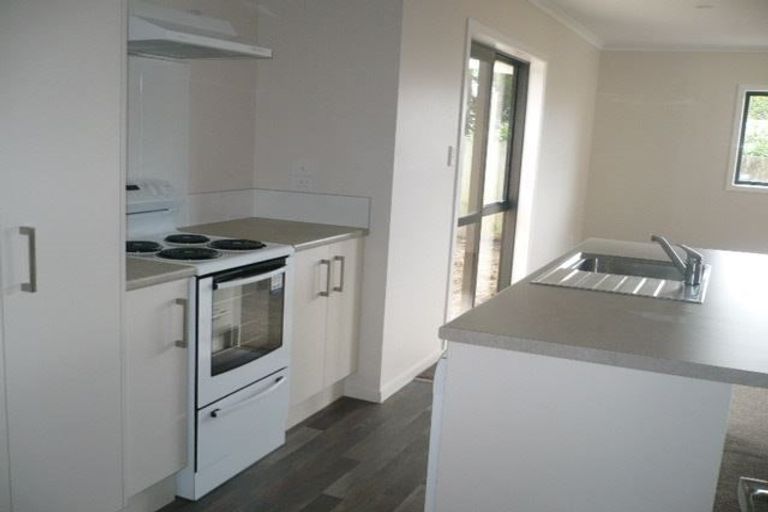 Photo of property in 4 Duke Avenue, Pukekohe, 2120