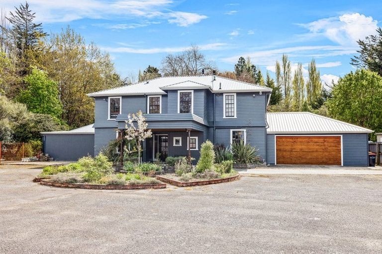 Photo of property in 35 Kainga Road, Kainga, Christchurch, 8083