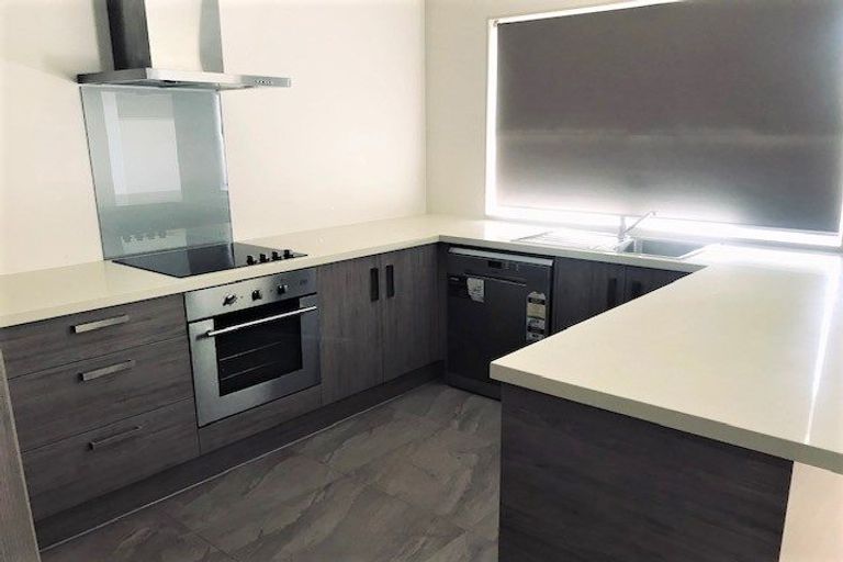 Photo of property in 7 Rooseville Mews, Pukekohe, 2120