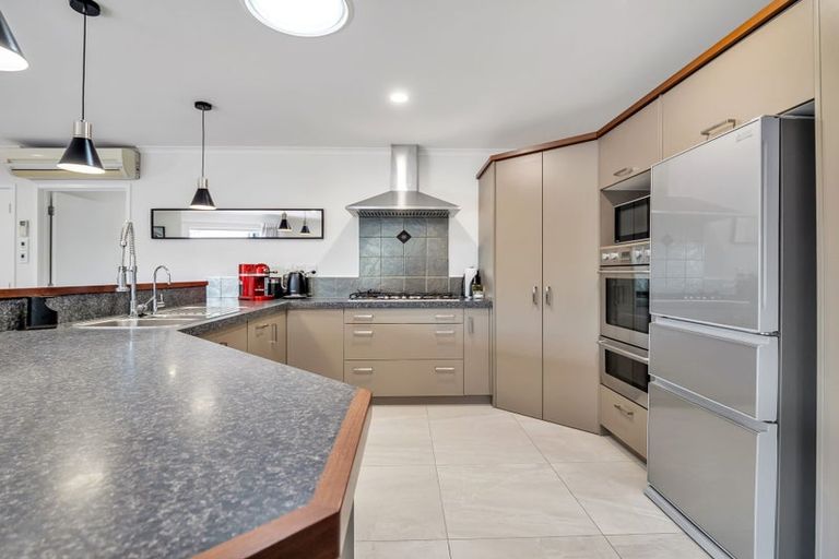 Photo of property in 8 Farleigh Close, Huntington, Hamilton, 3210