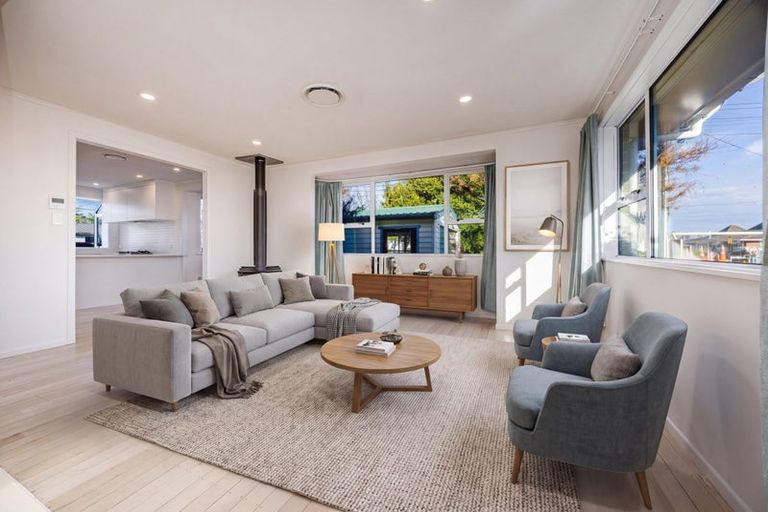 Photo of property in 50 Fernaig Street, Papakura, 2110