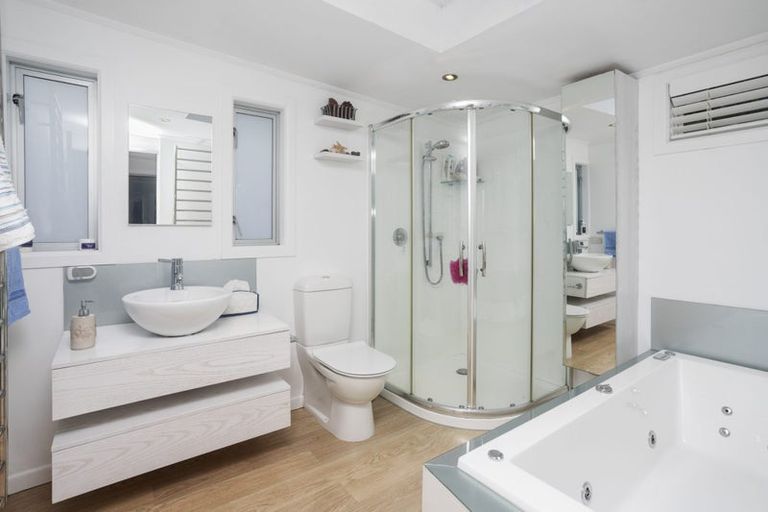 Photo of property in 30 Logan Drive, Manukau Heads, Awhitu, 2684