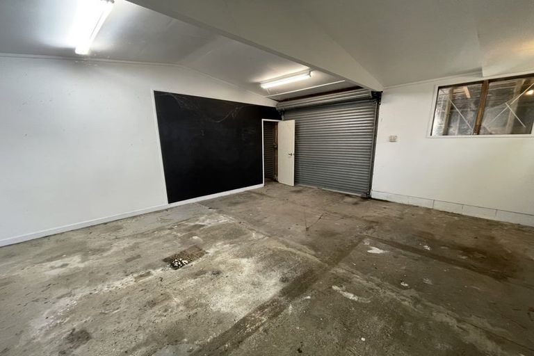 Photo of property in 35 Chorley Avenue, Massey, Auckland, 0614
