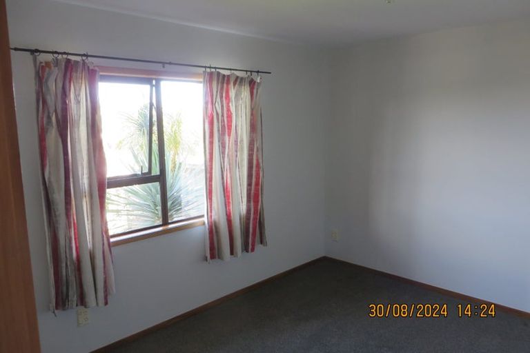 Photo of property in 57 Haseler Crescent, Howick, Auckland, 2014