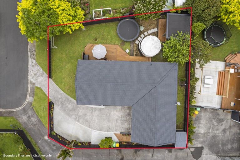 Photo of property in 7 Rheingold Place, Huapai, Kumeu, 0810