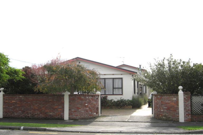 Photo of property in 13 Copeland Street, Hutt Central, Lower Hutt, 5011