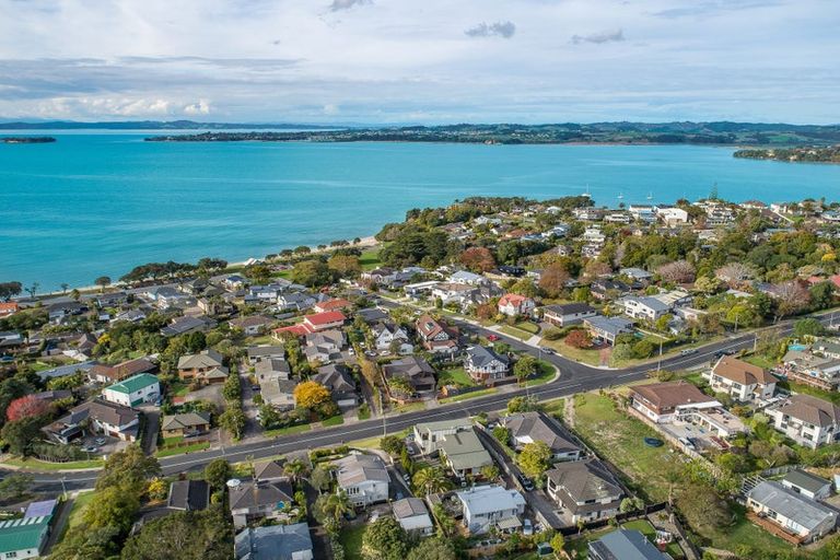 Photo of property in 45 Pah Road, Cockle Bay, Auckland, 2014