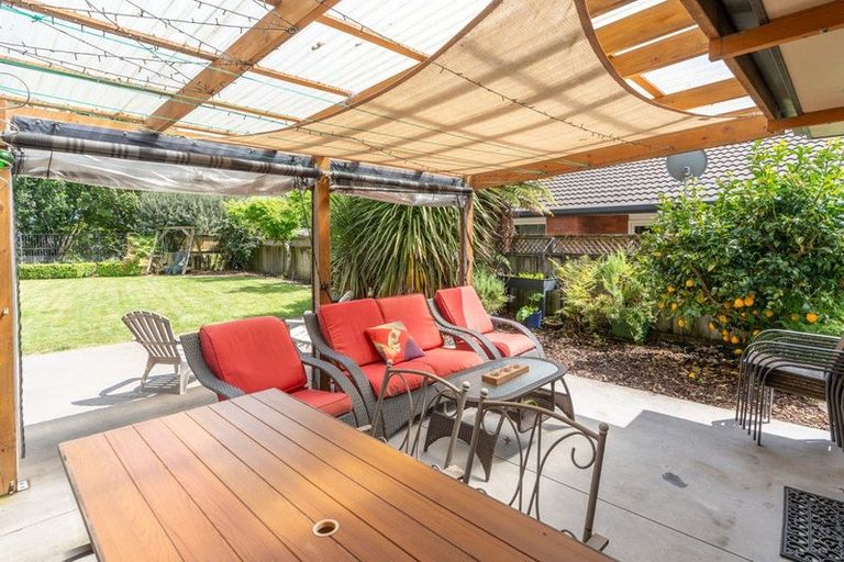 Photo of property in 3 Nottingham Drive, Hamilton East, Hamilton, 3216