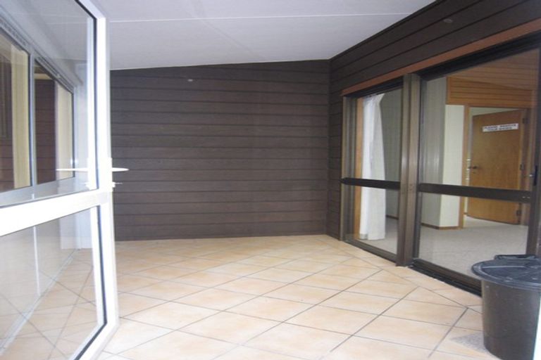 Photo of property in 6 Wairere Road, Belmont, Lower Hutt, 5010