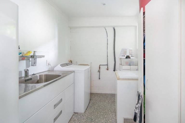 Photo of property in 2/48 Ngamotu Road, Hilltop, Taupo, 3330