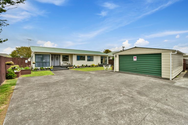Photo of property in 26a Cosgrave Road, Papakura, 2110