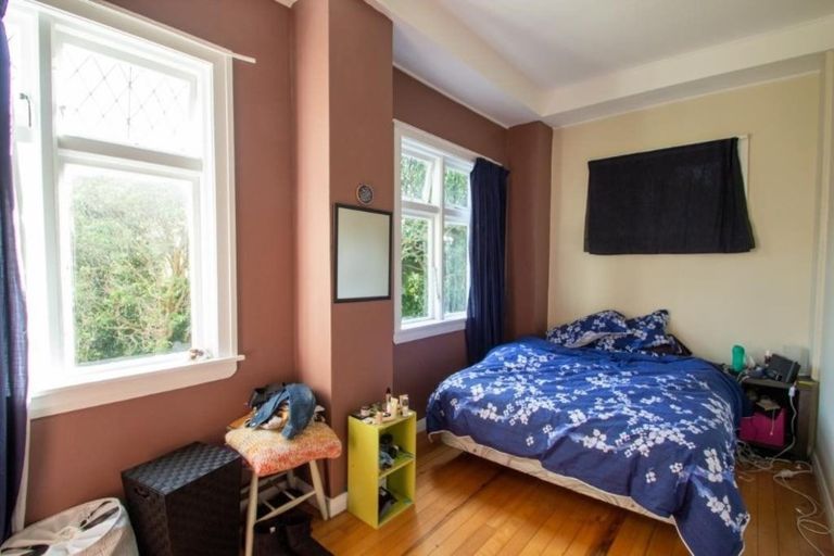 Photo of property in Carillion/the Knoll, 33 Thompson Street, Mount Cook, Wellington, 6011