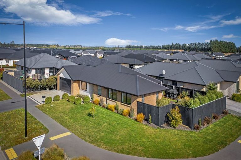 Photo of property in 2 Broadway Parade, Rolleston, 7615