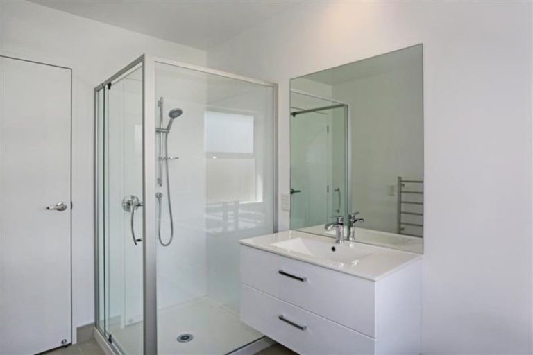 Photo of property in 18 Olivia Road, Pukekohe, 2120