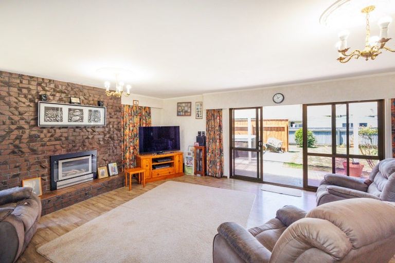 Photo of property in 6 Ashdown Crescent, Feilding, 4702