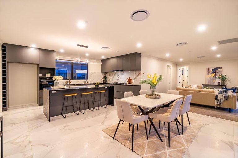 Photo of property in 17 Cynisca Crescent, Wallaceville, Upper Hutt, 5018