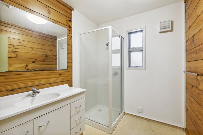Photo of property in Drummond Street Flats, 17/19 Drummond Street, Mount Cook, Wellington, 6021