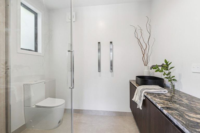 Photo of property in 152 Campbell Street, Karori, Wellington, 6012