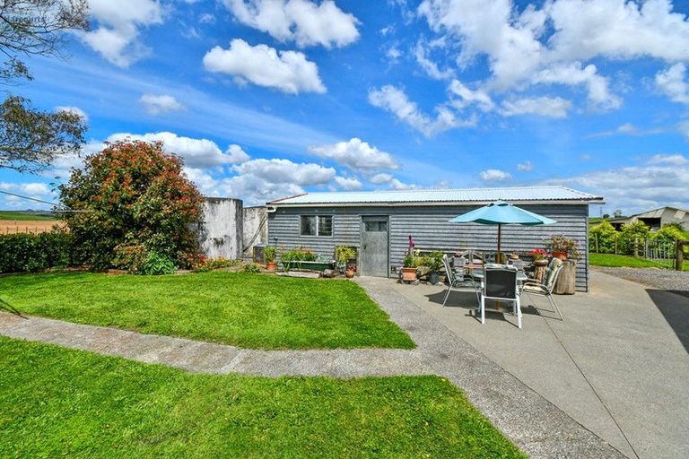 Photo of property in 2086 State Highway 2, Maramarua, Pokeno, 2471