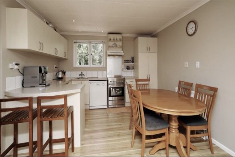 Photo of property in 12 Everest Street, Burnside, Christchurch, 8053