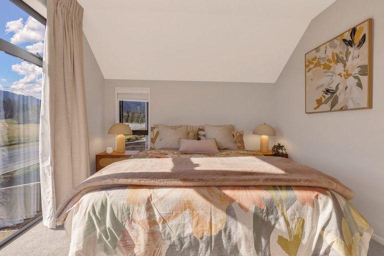 Photo of property in 10 Travers Way, Hanmer Springs, 7334