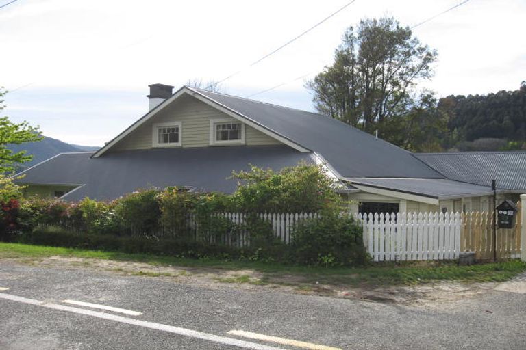 Photo of property in 75 Kawai Street, Nelson South, Nelson, 7010