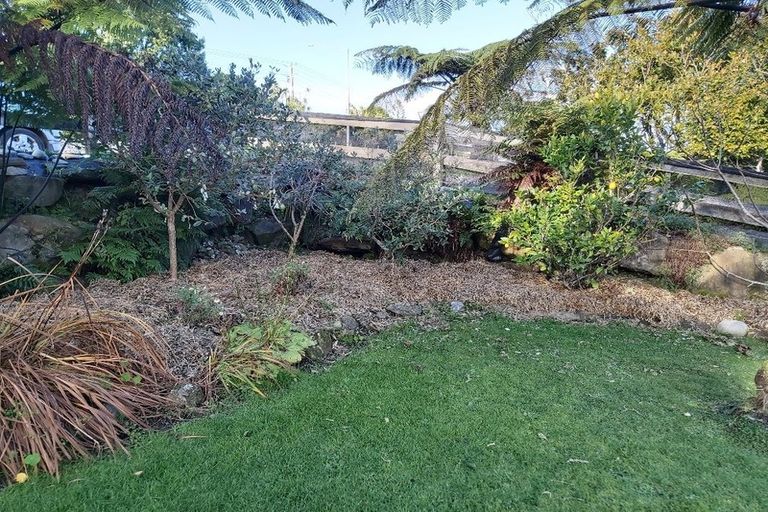 Photo of property in 114 Tasman Street, Karoro, Greymouth, 7805