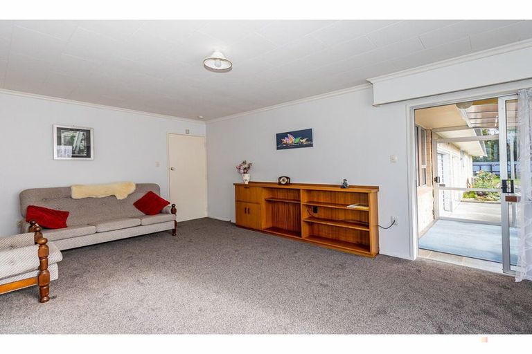 Photo of property in 10a Churchill Place, Waimate, 7924