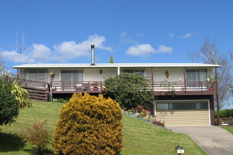 Photo of property in 10 Taylor Street, Ohauiti, Tauranga, 3112